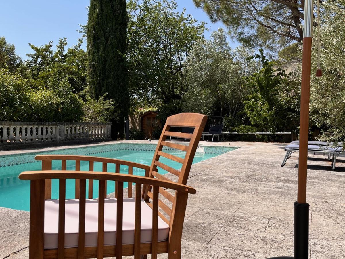 Maisonnette Independante Avec Jardin/Patio Νιμ Εξωτερικό φωτογραφία