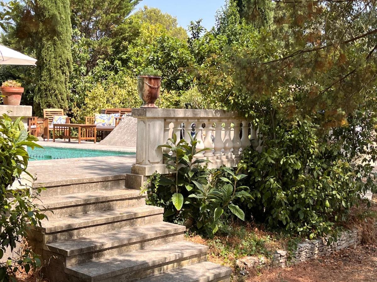Maisonnette Independante Avec Jardin/Patio Νιμ Εξωτερικό φωτογραφία
