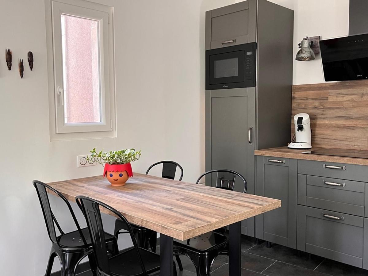 Maisonnette Independante Avec Jardin/Patio Νιμ Εξωτερικό φωτογραφία